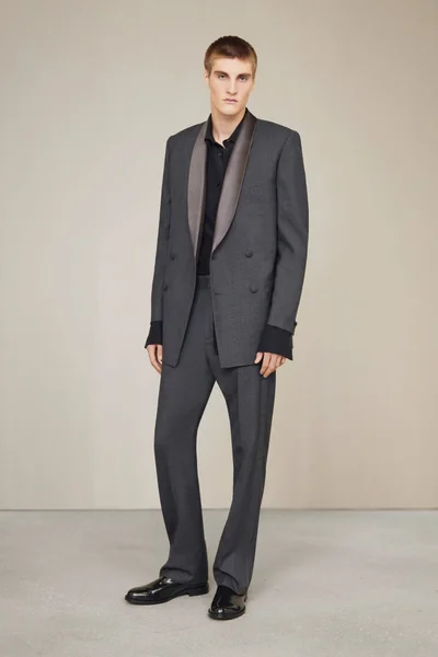 Look 5